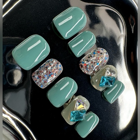 handmade Other - 047 handmade press on nails size S